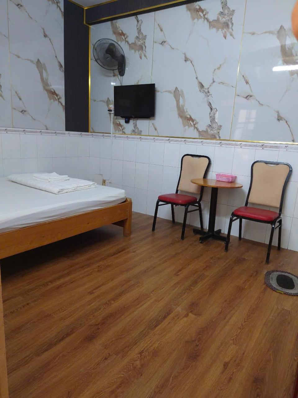 Khach San Hoa Anh Anh Hotel Ho Chi Minh City Bagian luar foto