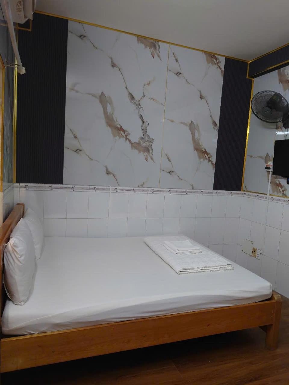Khach San Hoa Anh Anh Hotel Ho Chi Minh City Bagian luar foto